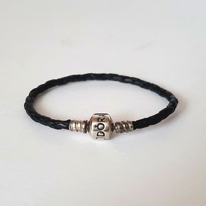 Pre-loved Pandora leather Sterling silver bracelet 6"